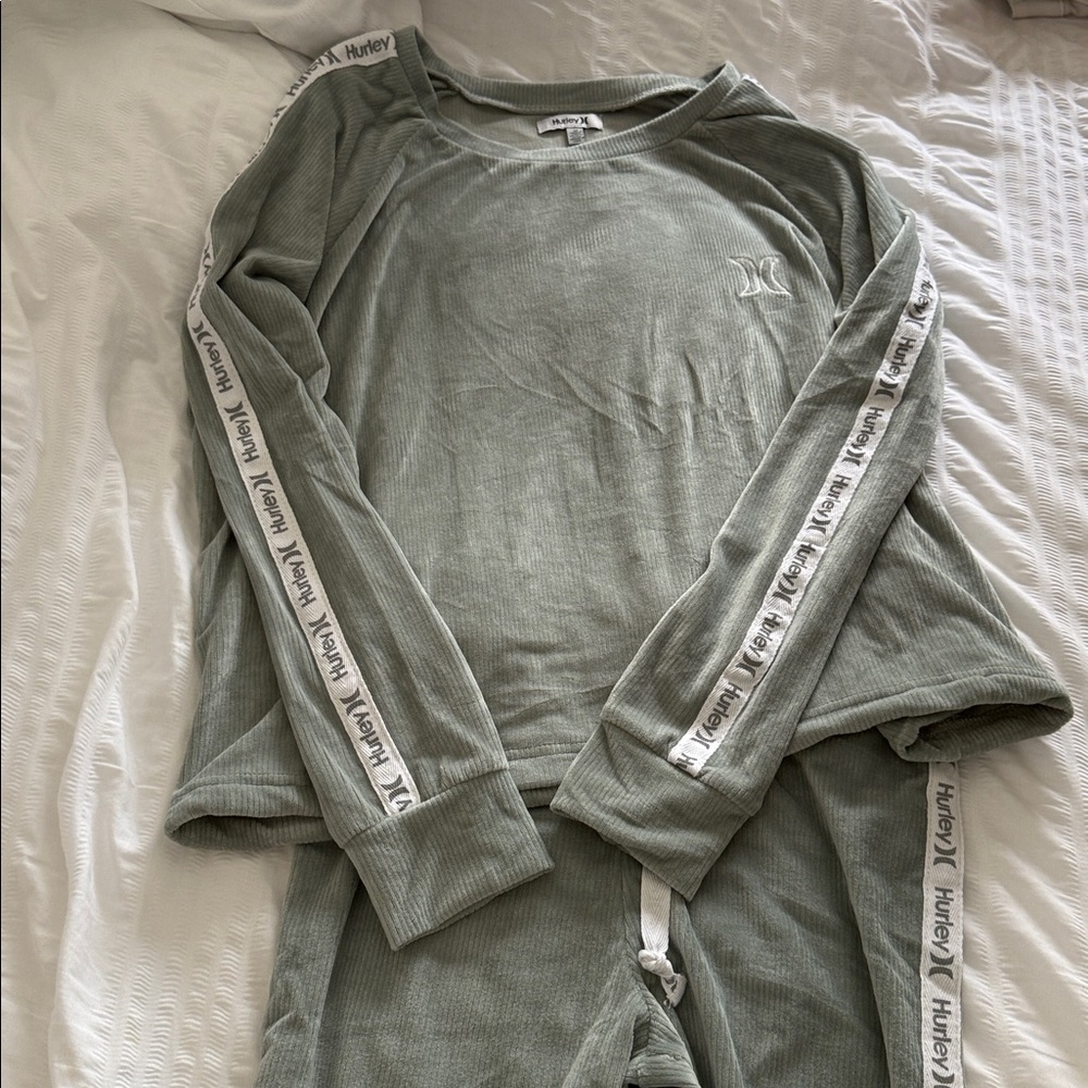 Hurley Light Olive Cozy Lounge Set with Logo Stripes